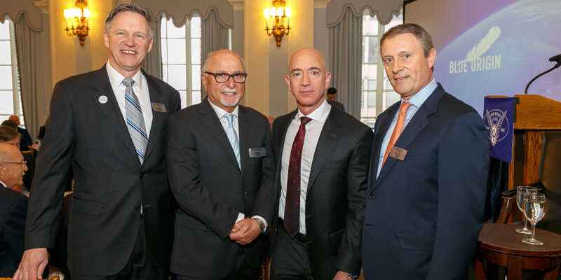 David Davenport, Gary Krauthamer, Jeff Bezos, Frank Pray